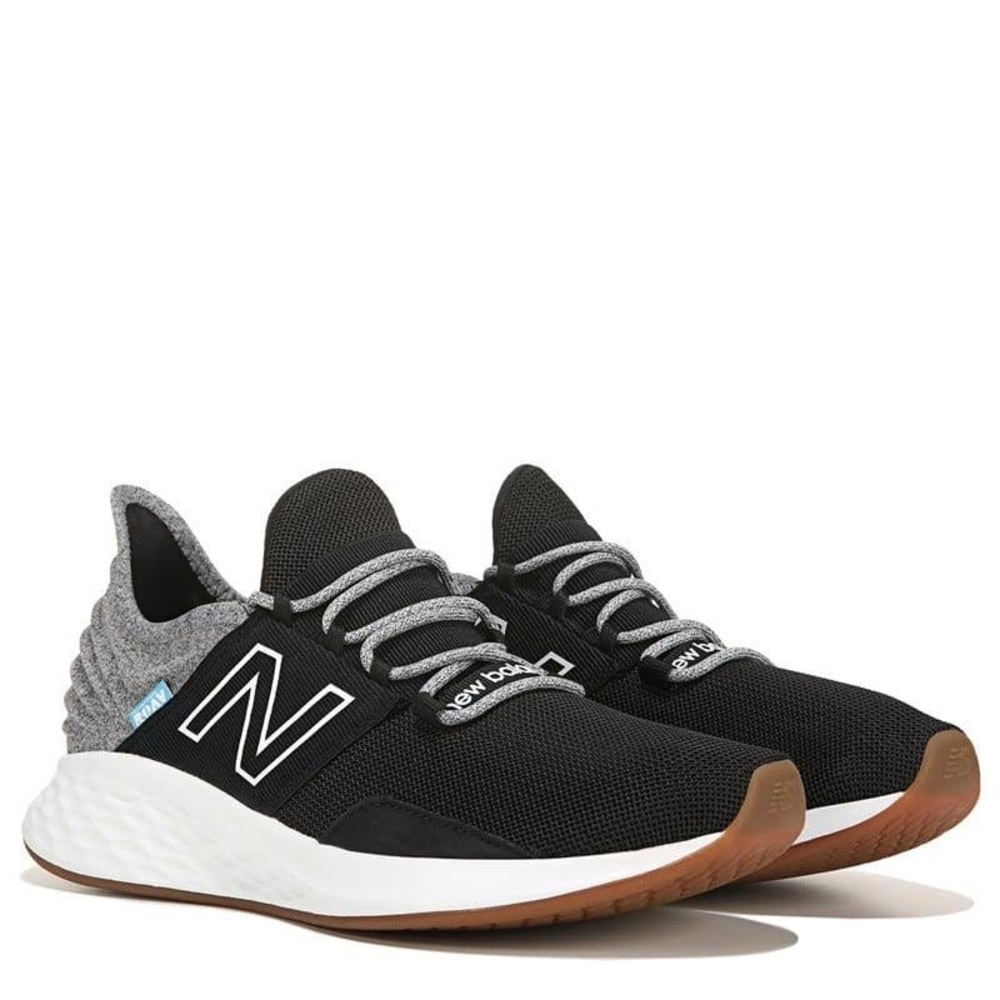 New balance mens foam running shoes, size 11.5